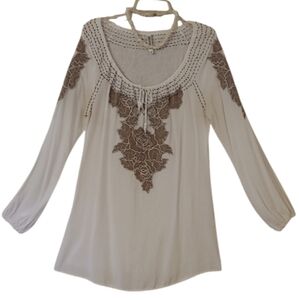 Monoreno Dress Floral Apliques Embroidery Around Neck & Sleeves Rayon Me…